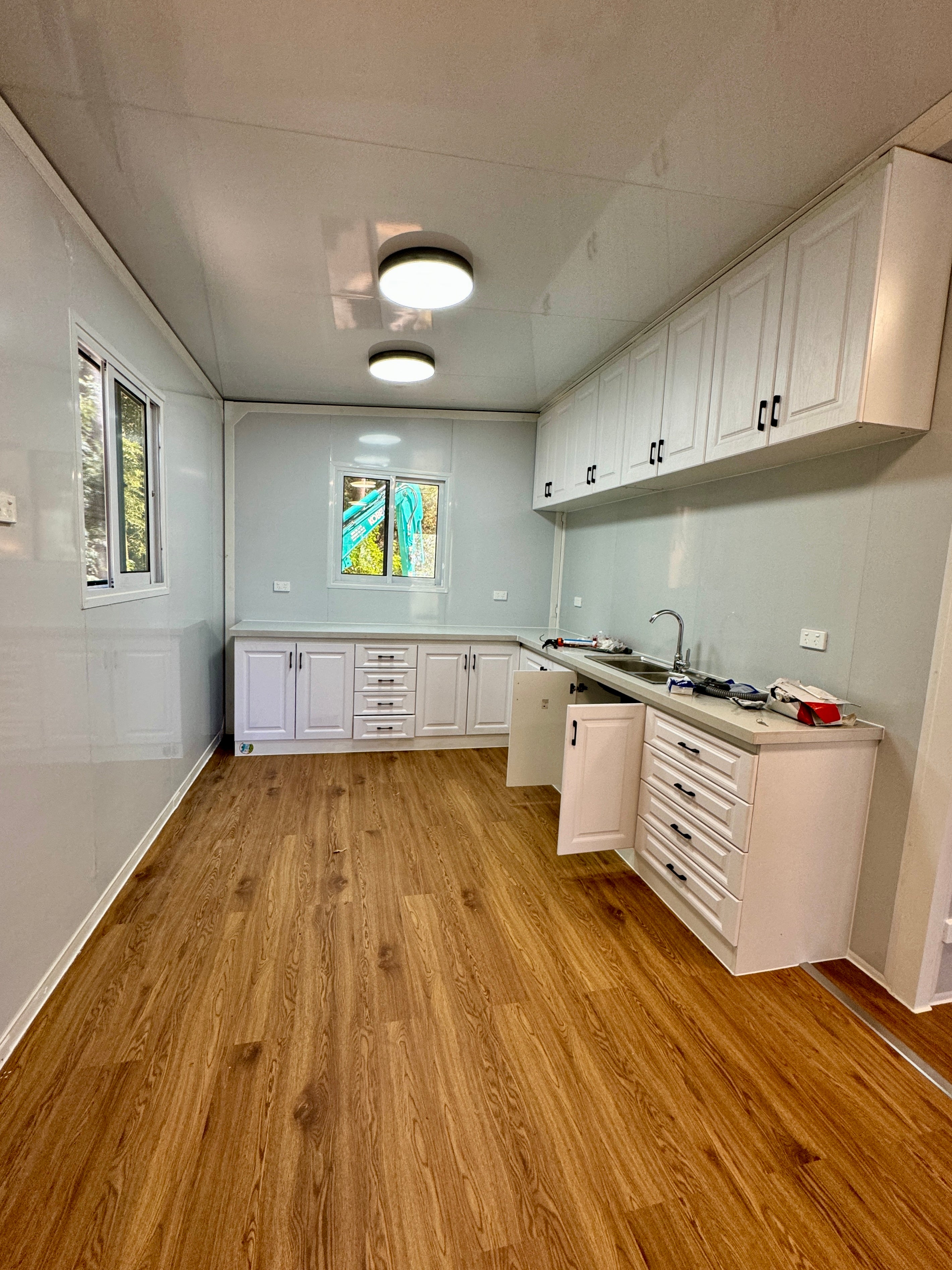 30ft 270 Series Australia Certified with Gable Roof